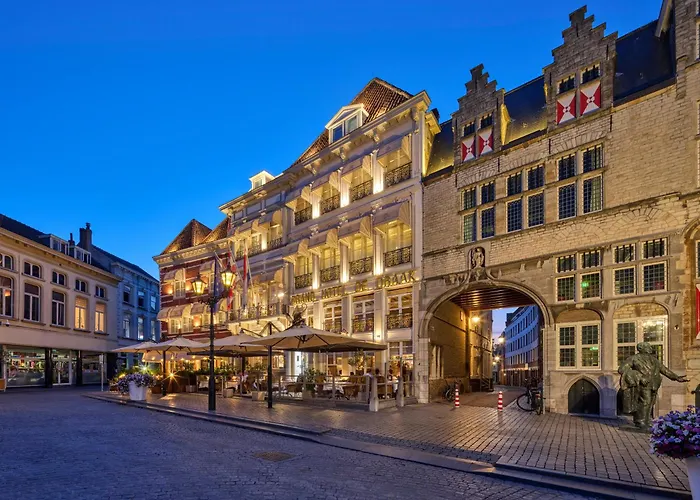 Grand Hotel en Résidence De Draak